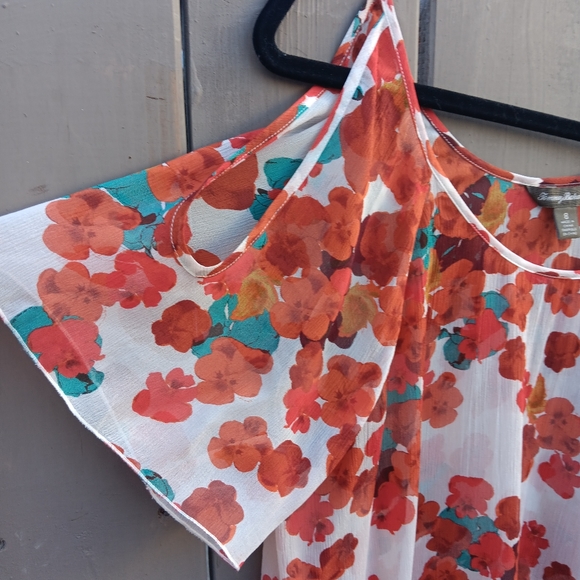 Ladies Colorful Top - Picture 3 of 6